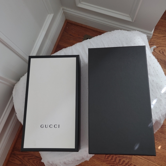 Authentic Gucci Shoebox Empty - Picture 2 of 8